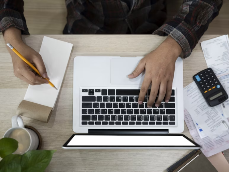 Virtual assistant jobs are legit ways to make money from home